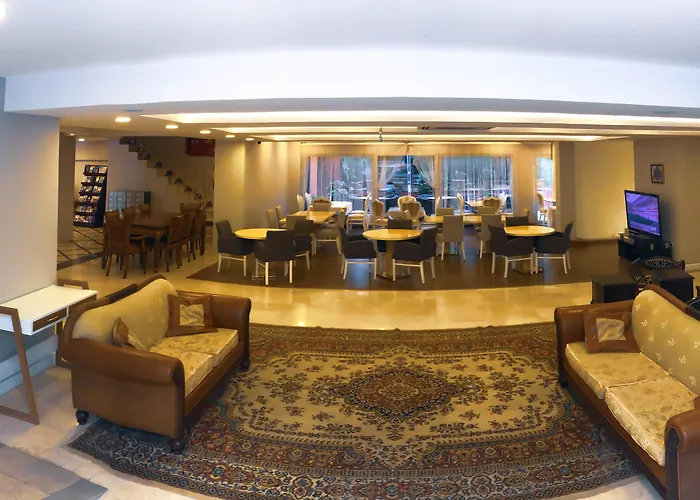 Albatros Premier Hotel